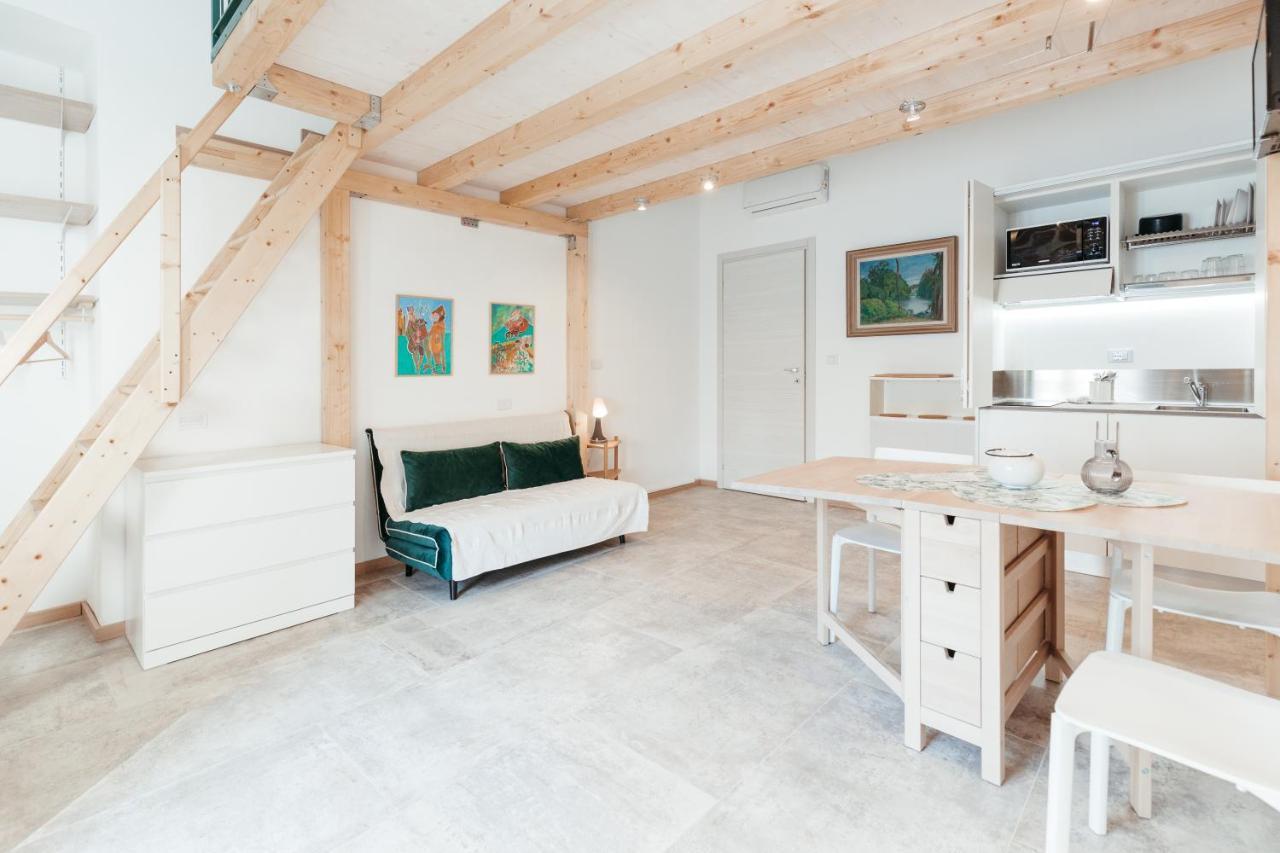 Le Fiabe - Dai Giardini Reali Al Castello Apartment Turin
